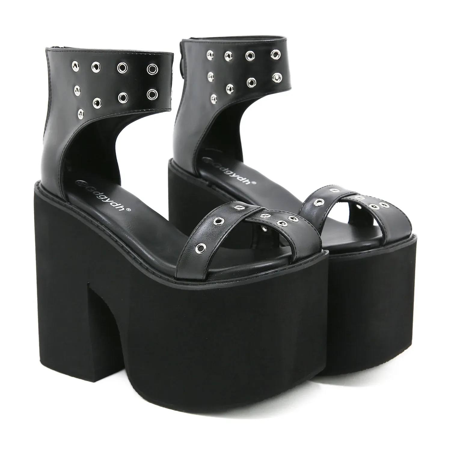 Sandales punk à bride cheville et talon large Gdgydh