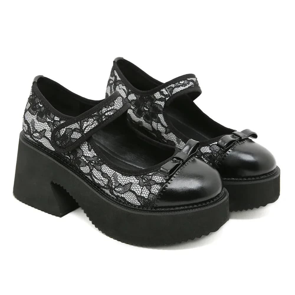 Escarpins Mary Jane à dentelle florale et plateforme