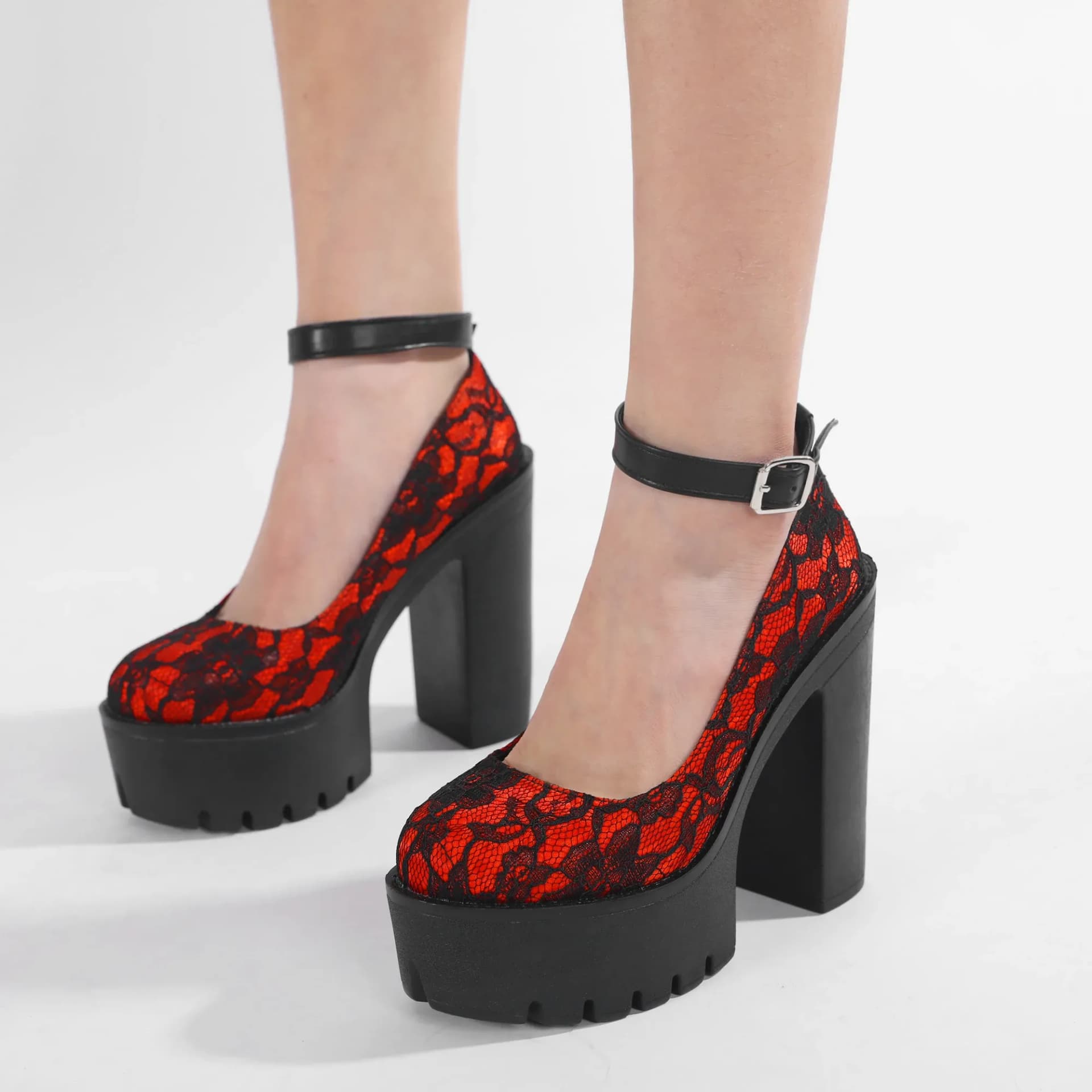 Escarpins Mary Jane rouges à plateforme Gdgydh