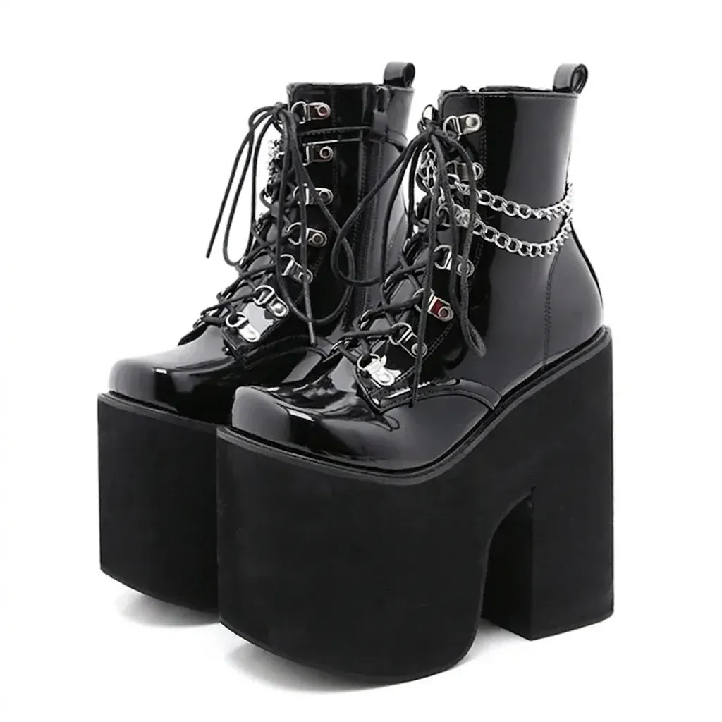 Bottines punk noires à plateforme chaîne