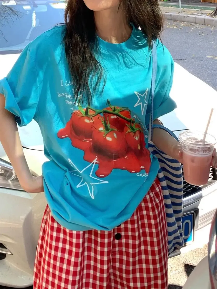 T-shirt femme imprimé tomate bleu lac à coupe fluide