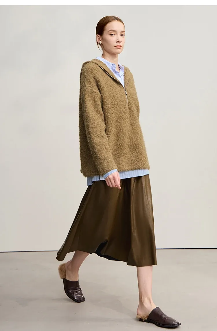 Pull à capuche zippé AMII en maille ample pour femme