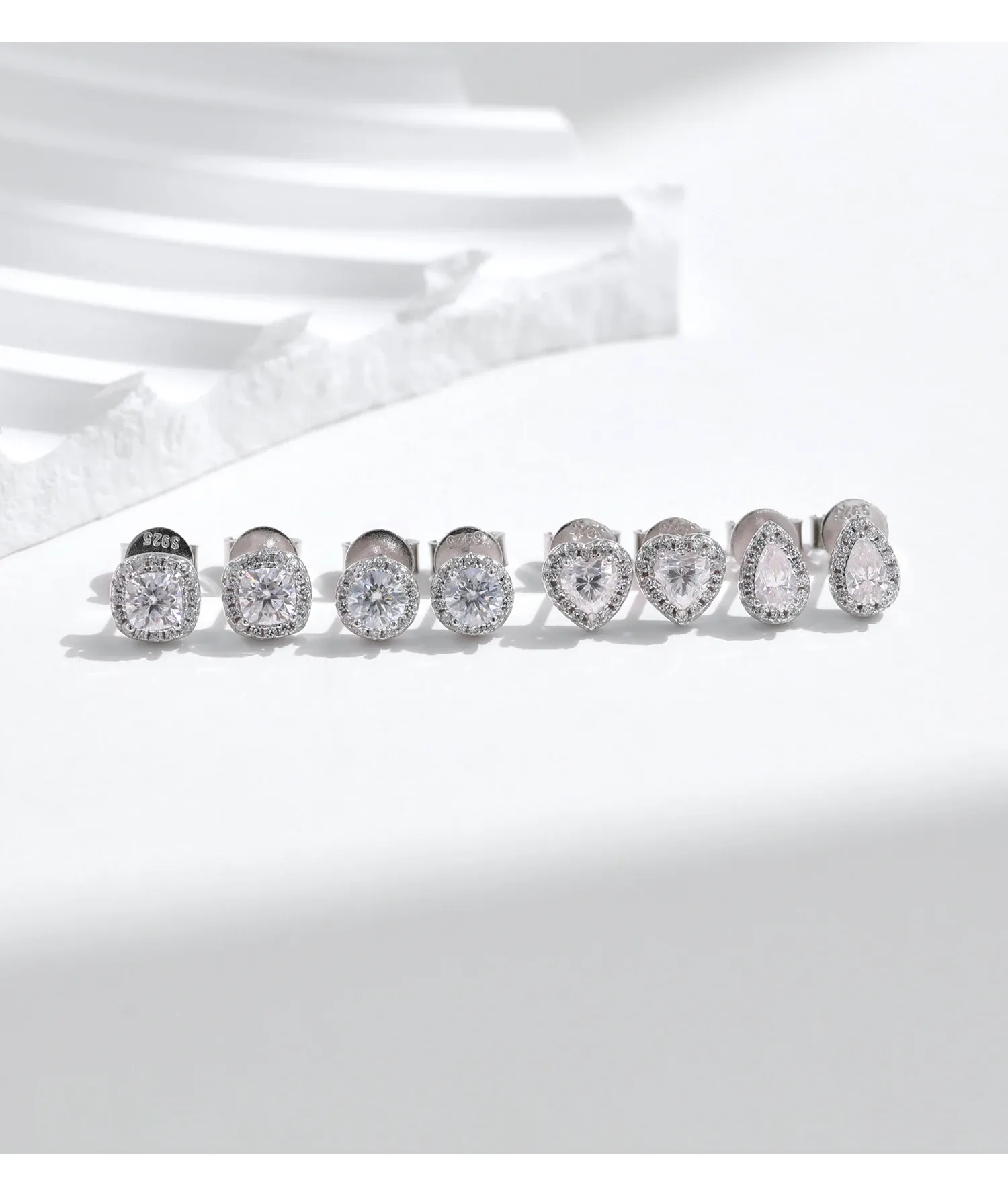 Boucles d’oreilles puces Moissanite géométriques en argent 925 MODIAN