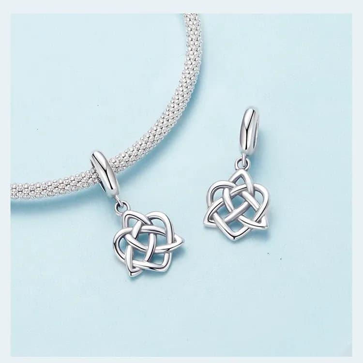 Breloque nœud celtique ajouré en argent 925 WOSTU