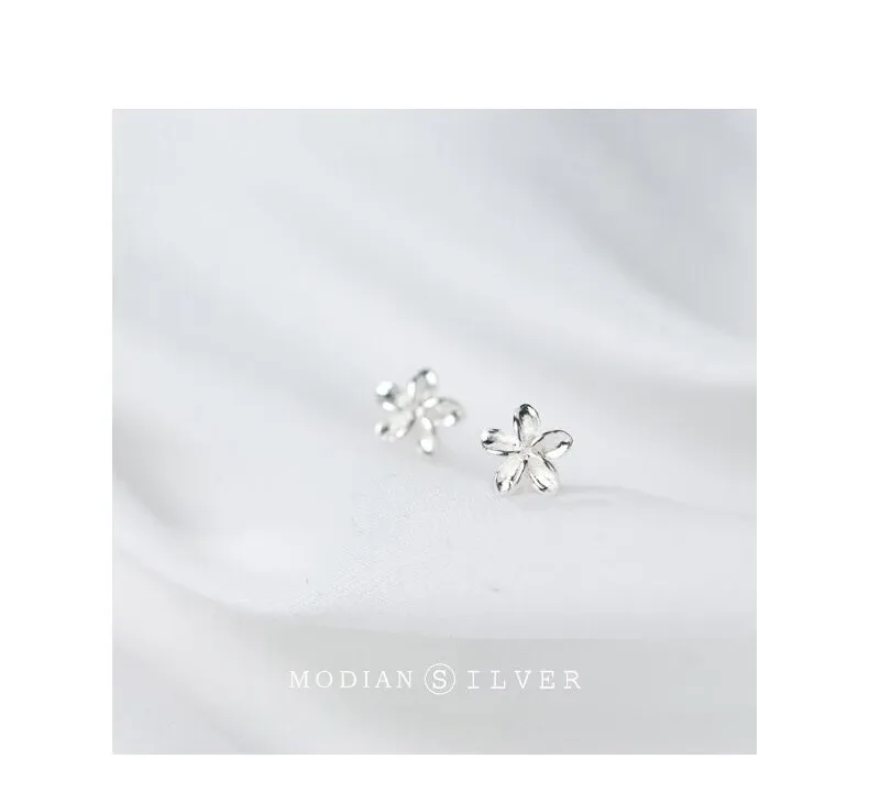 Boucles d’oreilles puces fleur délicate en argent 925 MODIAN