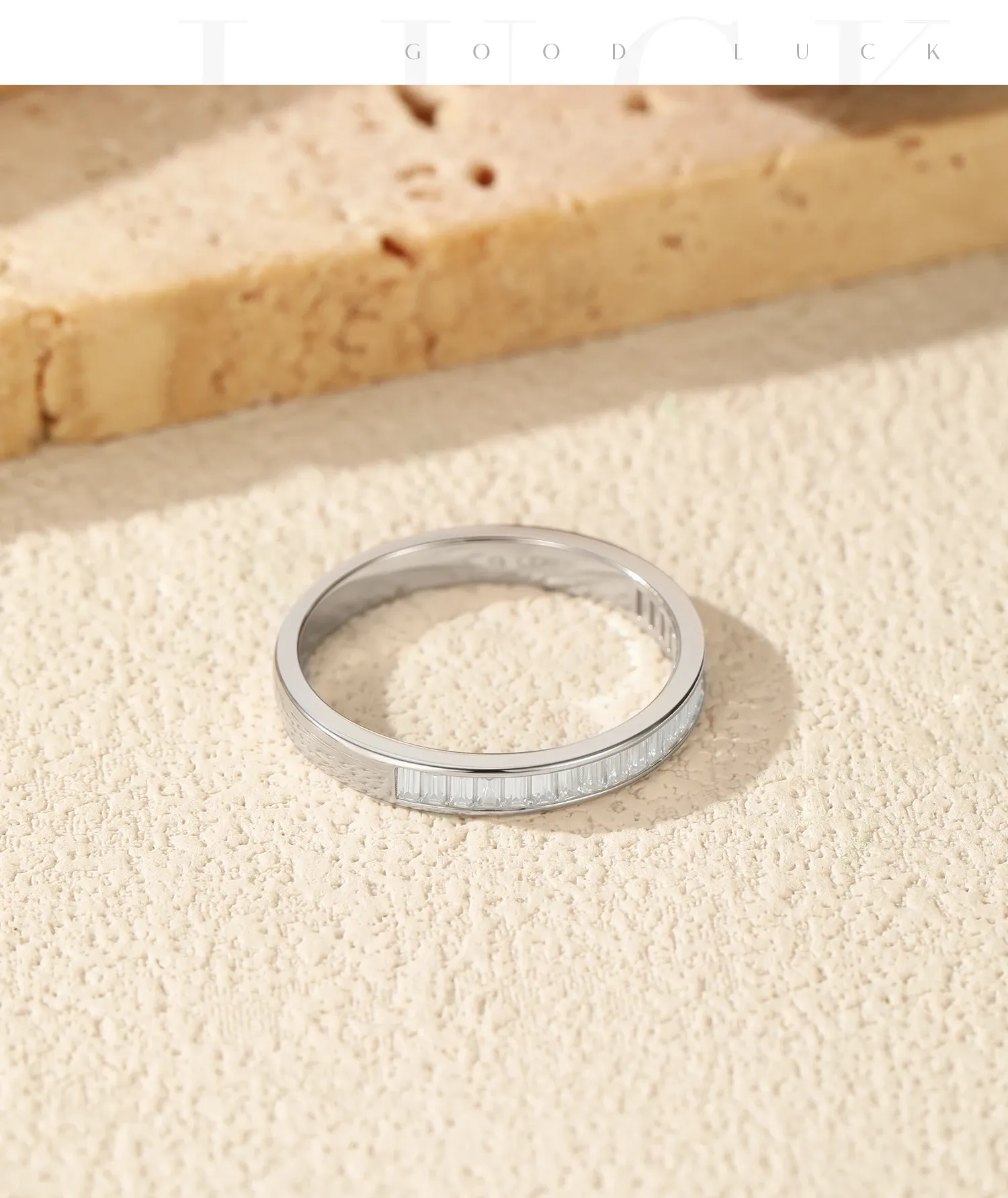 Bague empilable rectangulaire en moissanite MODIAN en argent 925