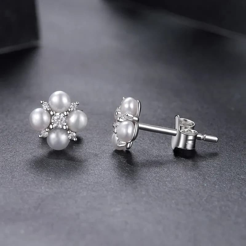 Boucles d’oreilles trèfle en moissanite et perle d’eau douce en argent 925