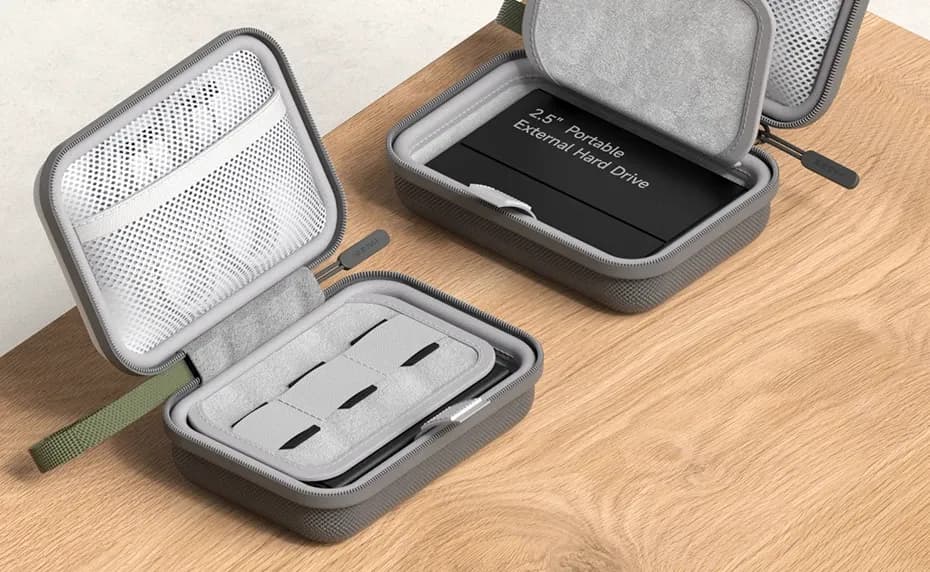 Étui compact Hagibis pour disque dur 2,5 pouces et accessoires