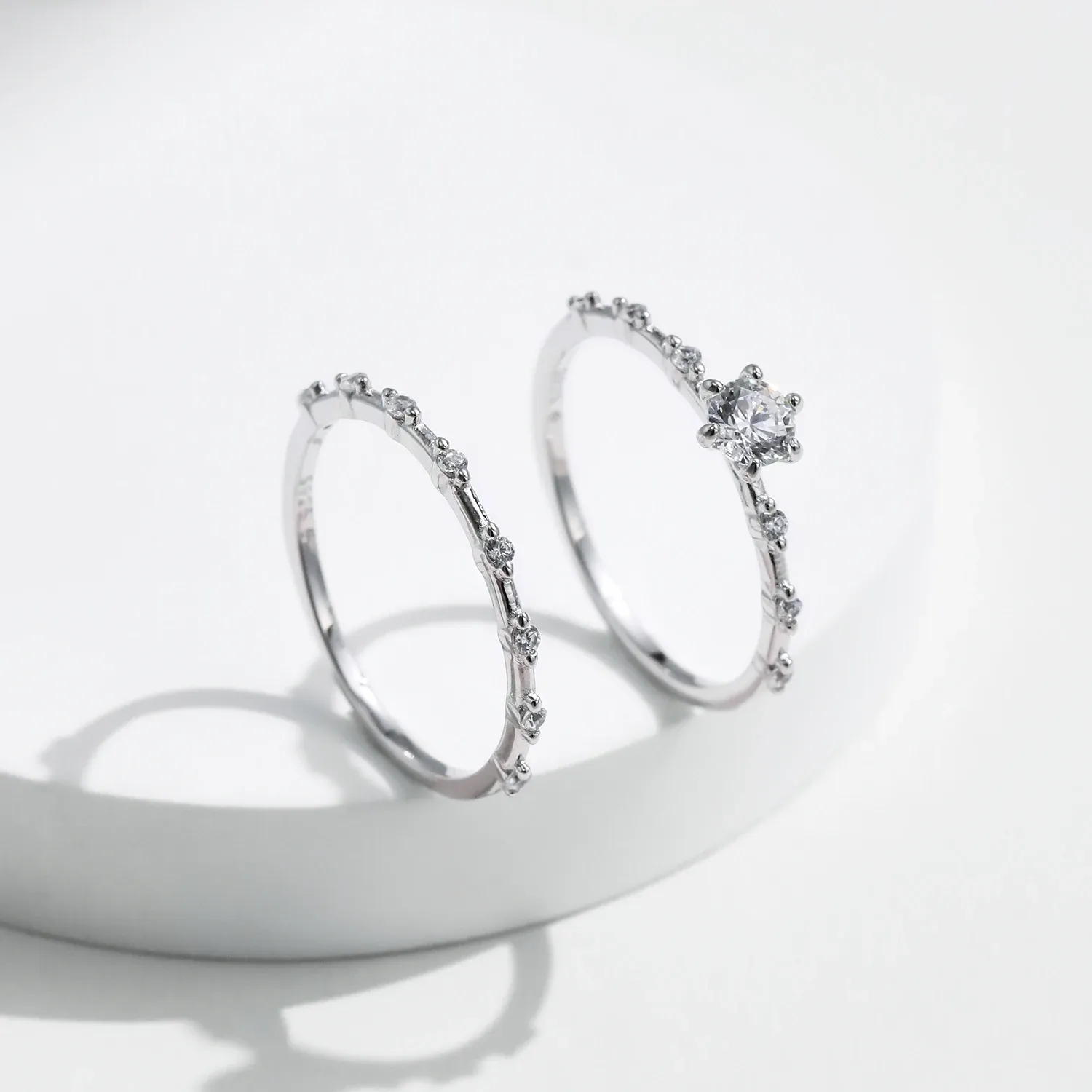 Alliance fine en argent 925 et moissanite MODIAN