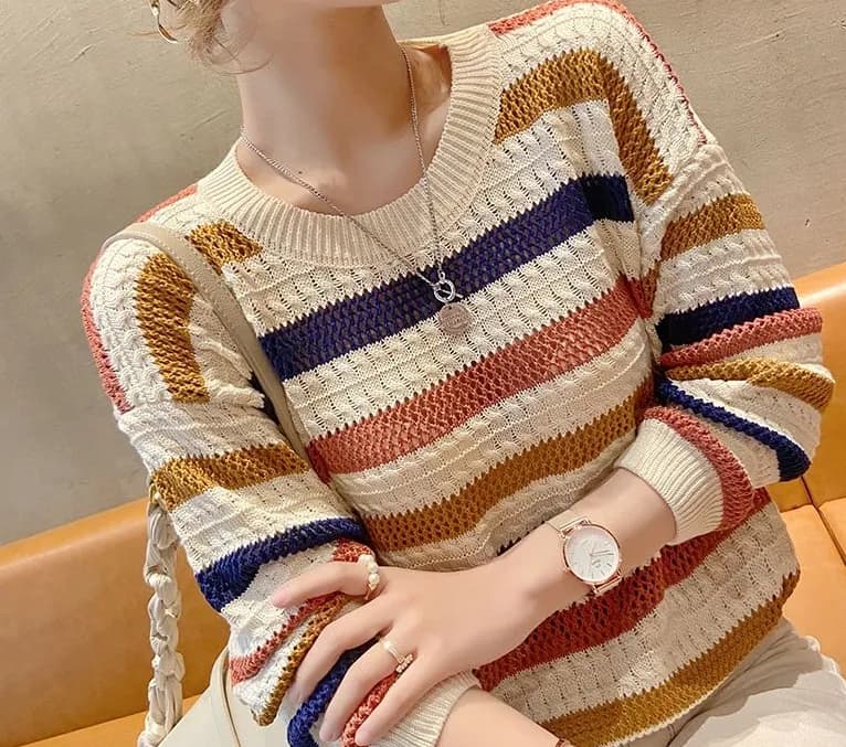 T-shirt en maille rayée à manches longues et ajours