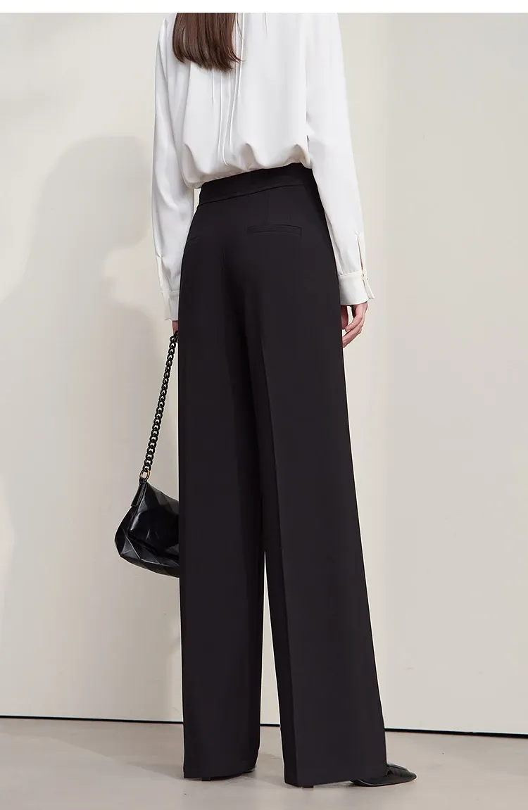 Pantalon large AMII fluide bureau automne 2025