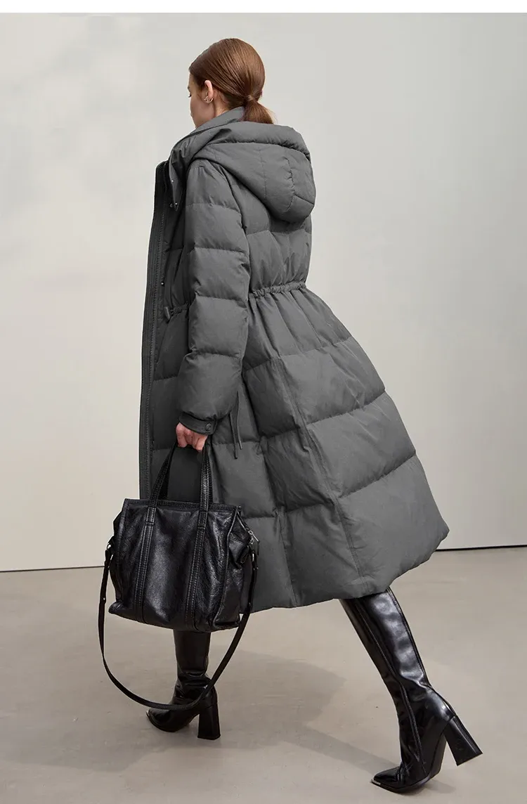 Doudoune longue AMII à capuche en duvet de canard pour femme