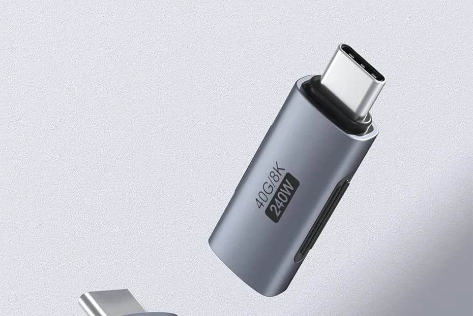 Adaptateur USB-C Hagibis 240 W avec écran LED et USB4